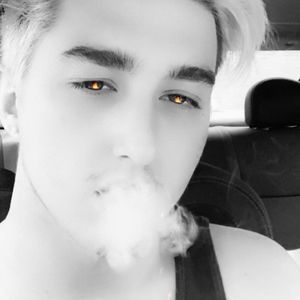 Meet your Posher, Gary